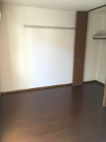 ゆったり過ごせる居間です