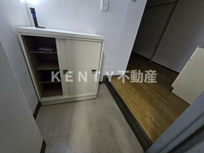 【玄関】 | 山本ビル | 落ち着いた玄関です