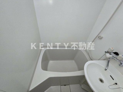 【浴室】 | 山本ビル | 日々の疲れを癒すお風呂付です