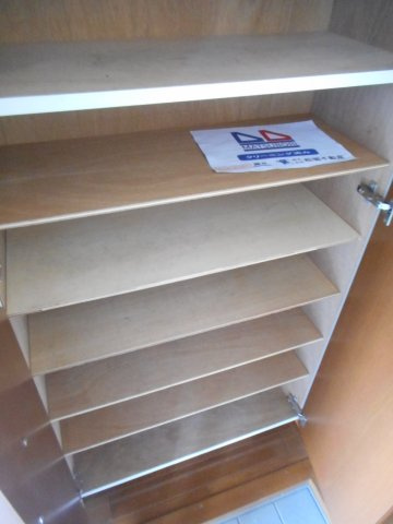 小物を収納するのに便利です