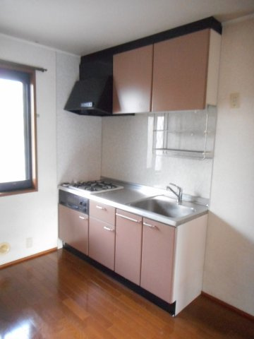 コンパクトなキッチンで掃除もラクラク