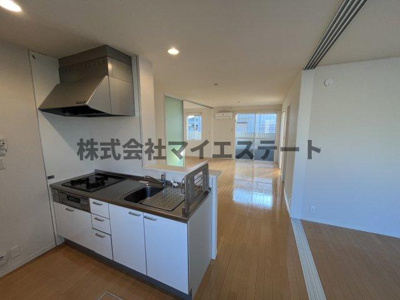 【居間・リビング】 | ウェルシーⅡ | 別部屋写真