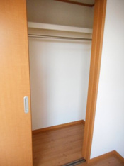 たっぷりとした収納スペースです