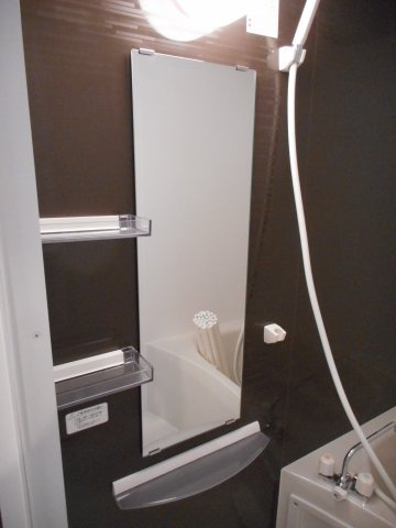 日々の疲れを癒すお風呂付です