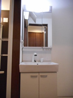 独立洗面化粧台付き