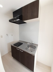 キッチンでお料理をお楽しみください