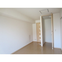 内装は落ち着いています