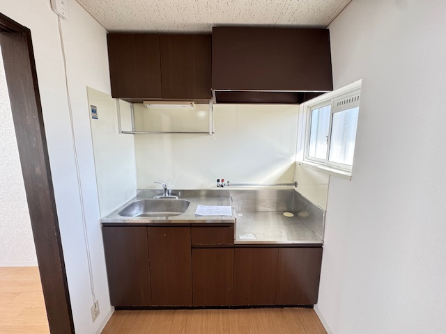 コーポラスしずⅡのキッチン|同物件別部屋イメージ写真