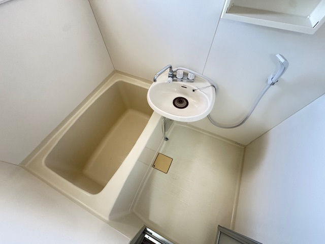 コーポラスしずⅡの洗面所|同物件別部屋イメージ写真