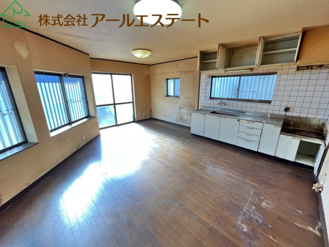 姫路市広畑区才　　JR「はりま勝原駅」徒歩15分の居間・リビング