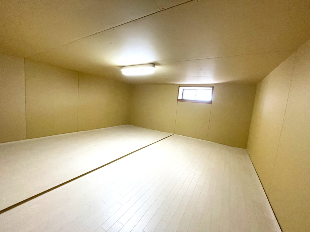 福山市山手町　戸建住宅の収納|屋根裏に倉庫があります♪季節物の収納にとても便利です！