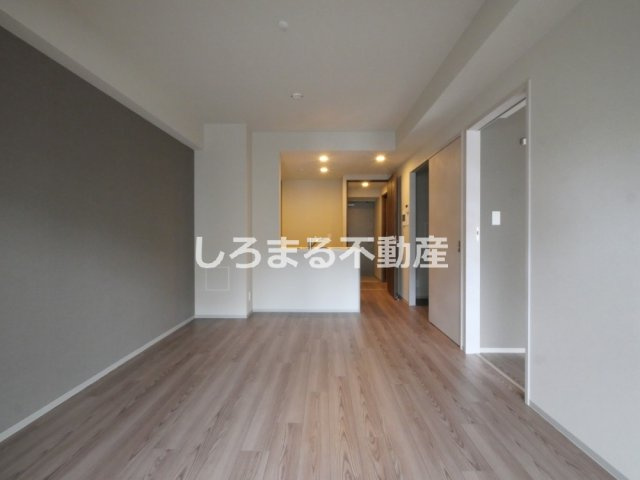 ルフォンプログレ新町の居間・リビング