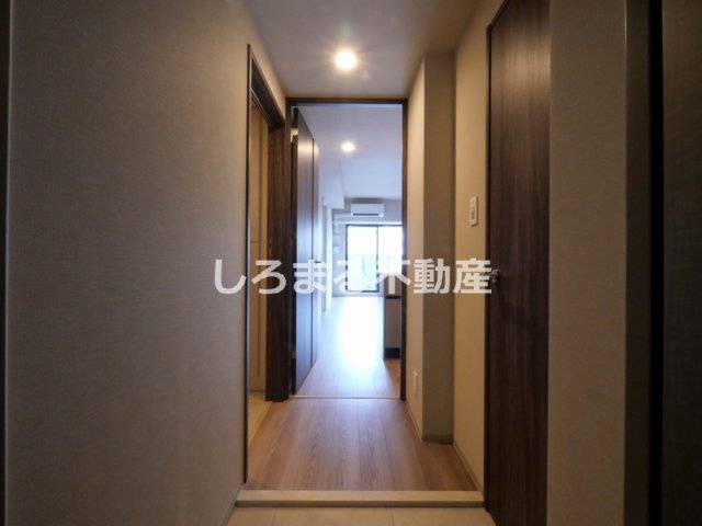 ルフォンプログレ新町の玄関