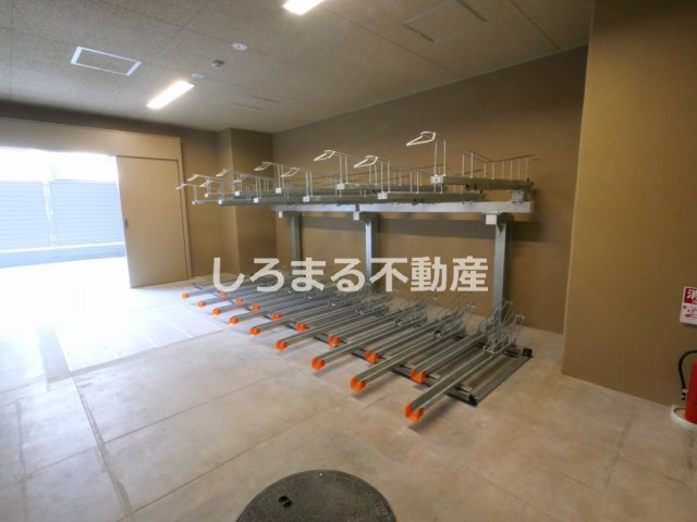 ルフォンプログレ新町の駐車場