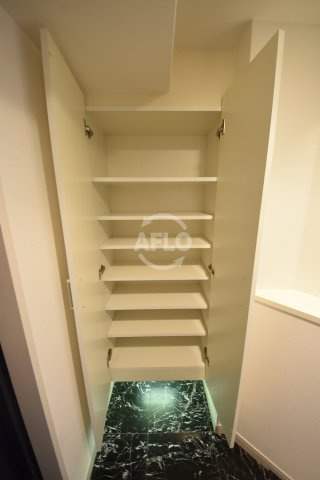 カスタリア堺筋本町の設備|カスタリア堺筋本町　モニター付きオートロック