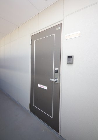 フローラかじまの玄関