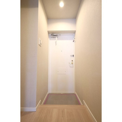 【玄関】 | ミリアレジデンス中野弥生町