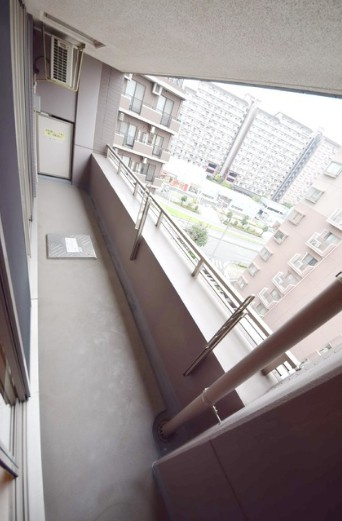 エスフォート亀戸のバルコニー