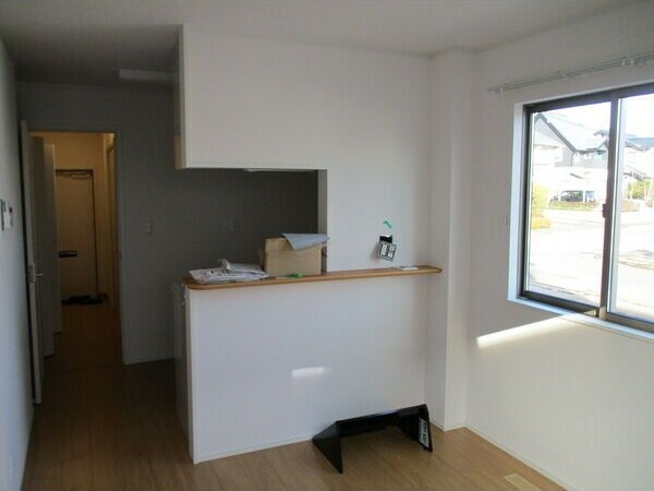 アーバンハウス黒石野IIの居間・リビング