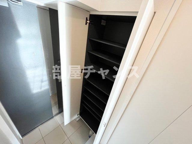 グラン・アベニュー 西大須の収納