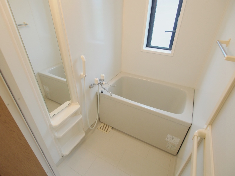 クレスト中仙道の浴室