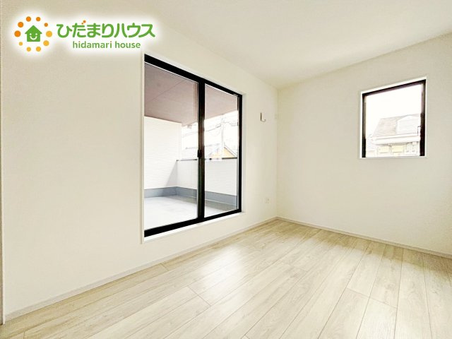 【洋室】 | 水戸市柳町1期　新築戸建　 | ご家族様一人ひとりの大切なプライベート空間。シンプルなデザインなので、趣味・感性で個性的に飾ることができます♪