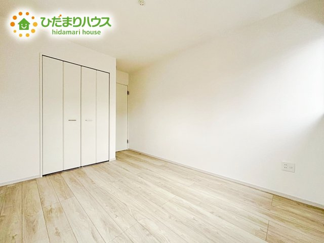 【洋室】 | 水戸市柳町1期　新築戸建　 | シンプルな内観ですのでさまざまなインテリアスタイルを楽しめます。