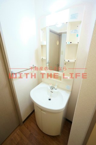 サンフラワー津福【キャッシュバック対象物件】の独立洗面台|独立洗面台あり、毎朝おしゃれに忙しい女性の方におすすめです