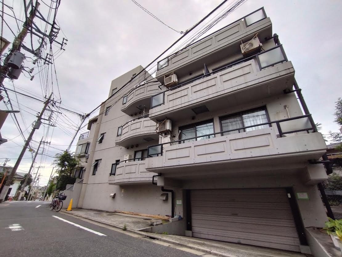 エスフラット1の外観|落ち着いた雰囲気の外観です