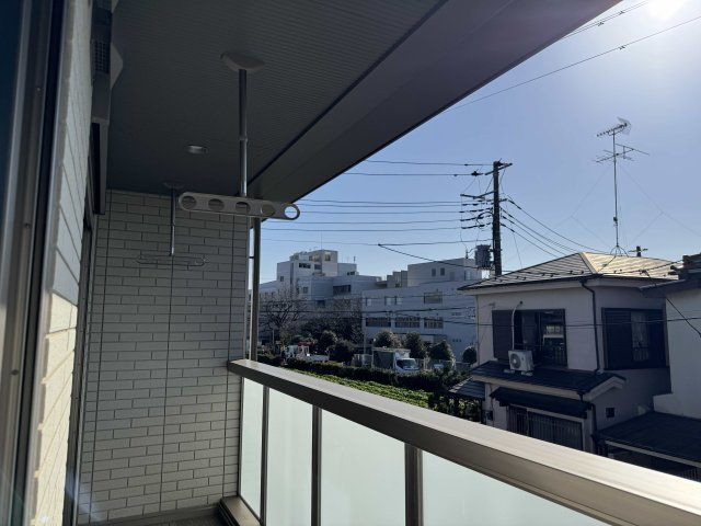 ＣＬＡＩＲ　ＨＥＩＭのバルコニー