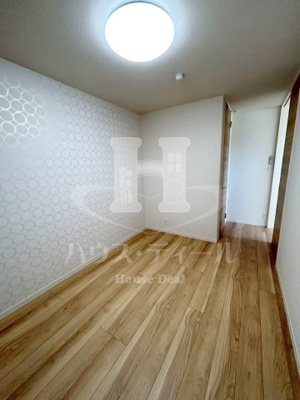 【寝室】 | オーキッド | 落ち着いた色調の寝室です