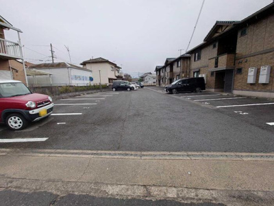 【駐車場】 | グリーンゲイブルズＢ棟B207