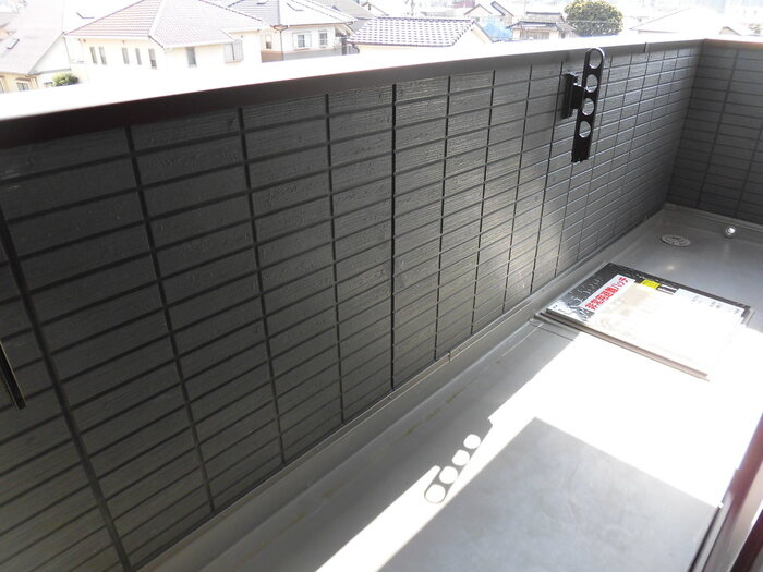 シャルム新屋敷のバルコニー