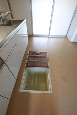 【収納】 | ジュネスリアンⅡ | 床下収納庫