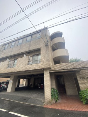 【外観】 | メゾン黒瀬 | 「０円で入居も可能♪」お得にお探しするなら不動産すまラボにお任せ下さい♪
〇現地待合わせOK　〇LINE対応可　〇他社物件持込ＯＫ
〇遠隔契約OK　〇お値引き喜んで♪皆様のお問合せをお待ちしています♪