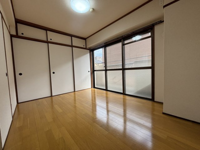 【居間・リビング】 | メゾン黒瀬 | 現況優先となります。現地にて間取り・仕様等をお確かめ下さい。