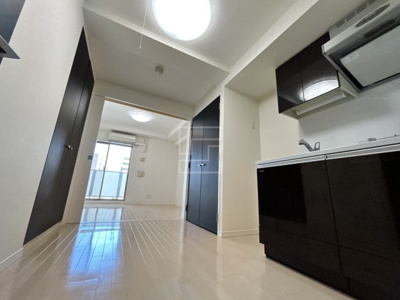 【居間・リビング】 | ビエラコート内久宝寺 | ビエラコート内久宝寺　洋室