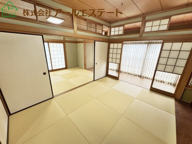 姫路市北新在家2丁目　　中古戸建の和室