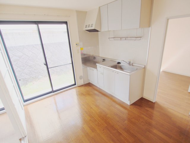 ディアス飛鳥B棟の居間・リビング