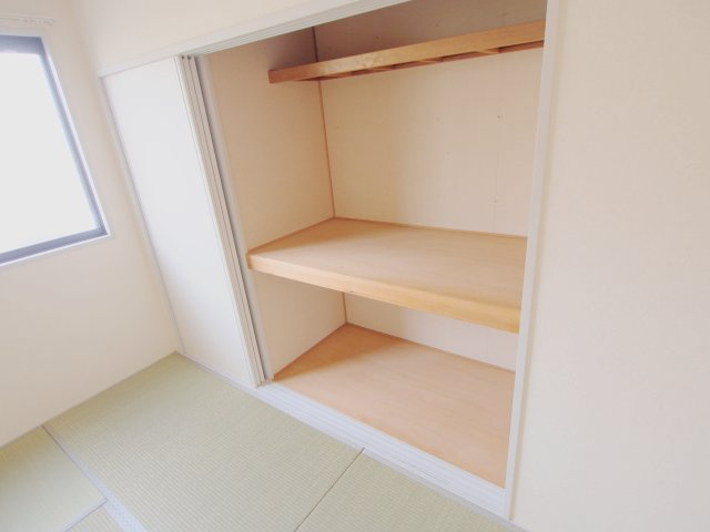 ディアス飛鳥B棟の収納