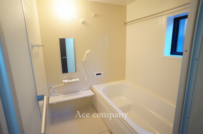 【内観：施工例】 | 平野区加美東1丁目 | 【同社による同仕様の施工例】浴室乾燥機パネル☆