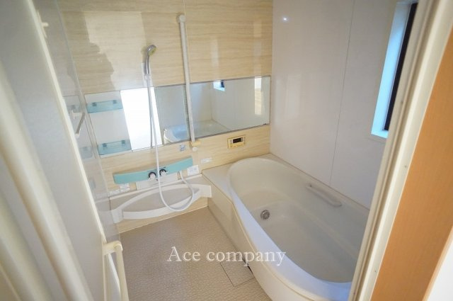 【浴室】 | 平野区平野北2丁目 | 浴室扉新調交換済み☆バス追炊機能付きです☆