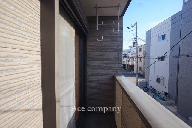 【バルコニー】 | 平野区平野北2丁目 | バルコニーは2階と3階にあります☆こちらは2階のバルコニー☆2階・3階ともに南向きです☆