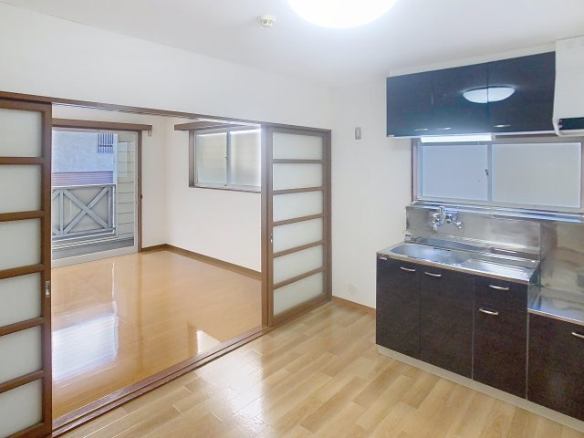 ハイネスイーストⅡのキッチン