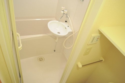 レオパレス大和の浴室|日々の暮らしに欠かせないお風呂です