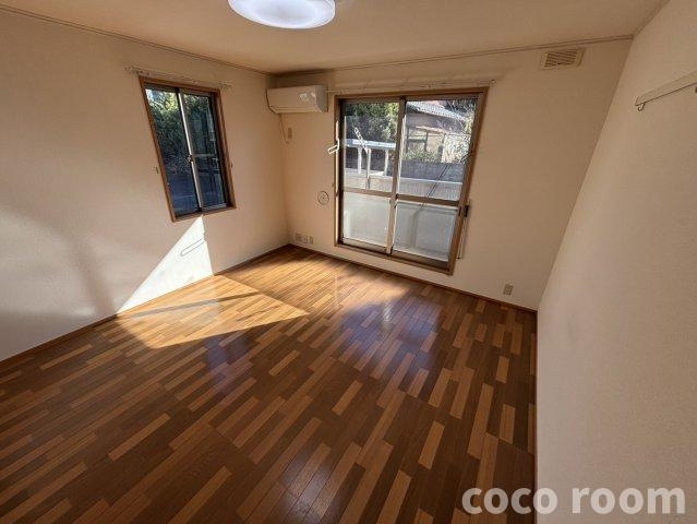 メゾン彩の居間・リビング