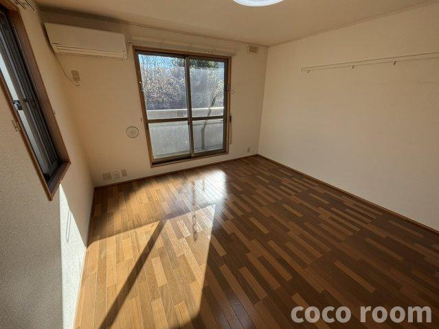 メゾン彩の居間・リビング