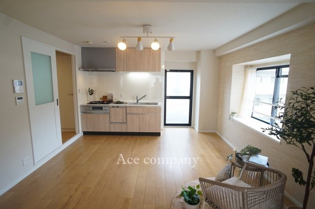 【居間・リビング】の画像