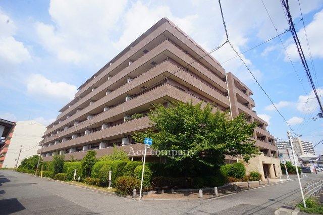 【外観】 | ファミール長居公園 | 【オートロック＆宅配ボックス完備☆2WAYアクセスOK♪平成15年築☆】ローン返済目安：月々約145698円（頭金0円、変動金利0.875％、返済期間40年、ボーナス払い無しで試算しています）