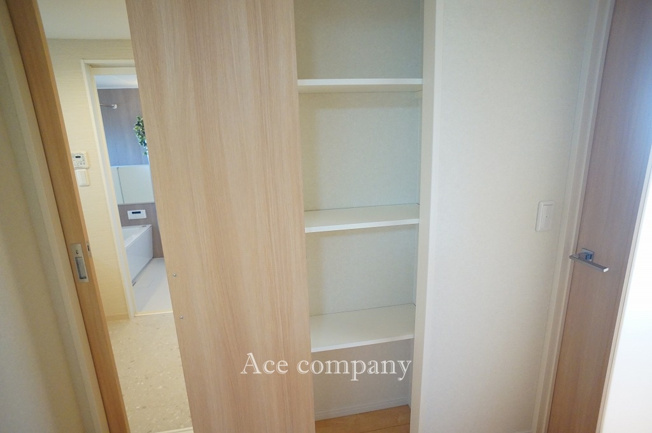 【収納】 | ブラームス東住吉 | 廊下にある収納です♪